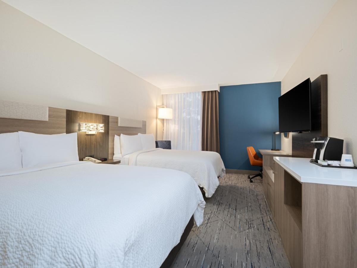 Holiday Inn Express Hotel & Suites Ft. Lauderdale-Plantation By Ihg Экстерьер фото