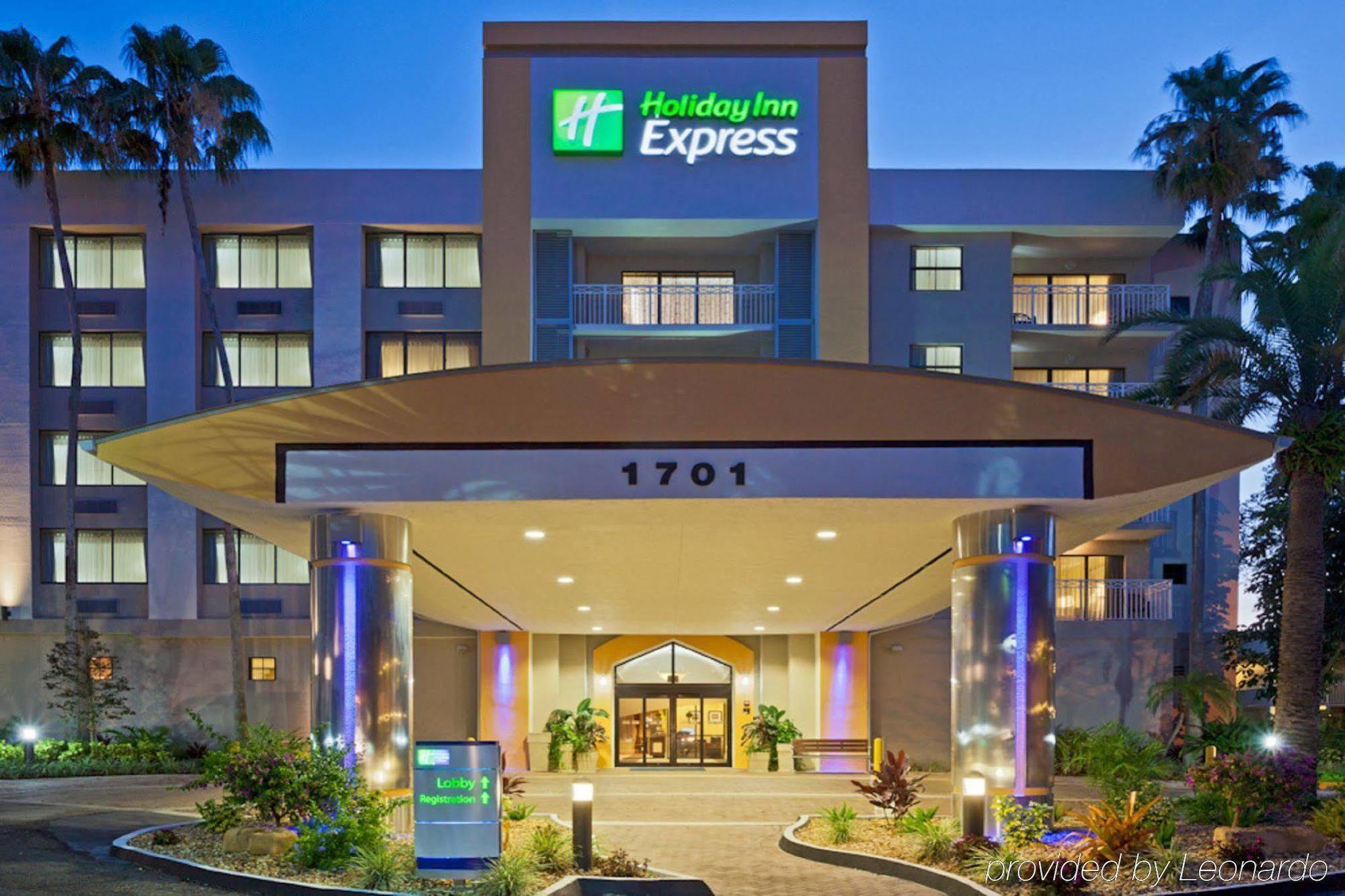 Holiday Inn Express Hotel & Suites Ft. Lauderdale-Plantation By Ihg Экстерьер фото