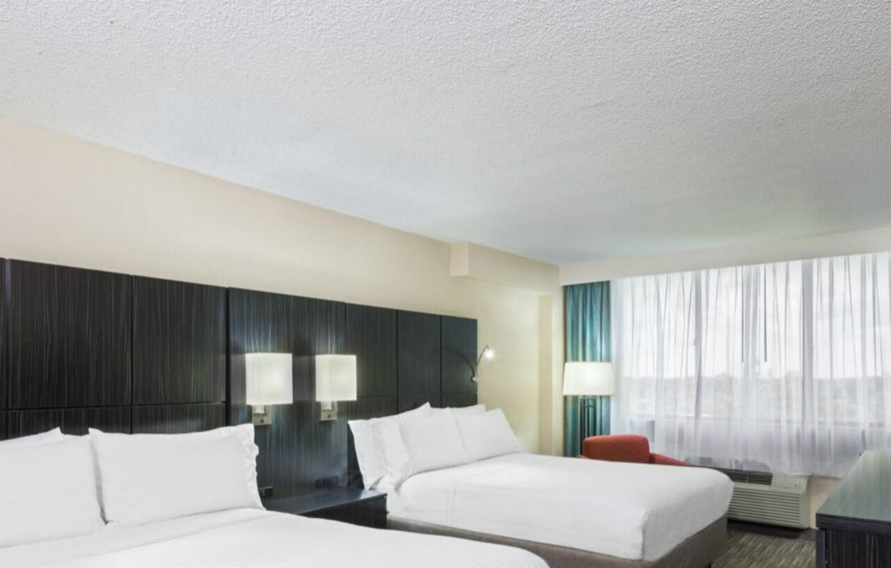 Holiday Inn Express Hotel & Suites Ft. Lauderdale-Plantation By Ihg Экстерьер фото