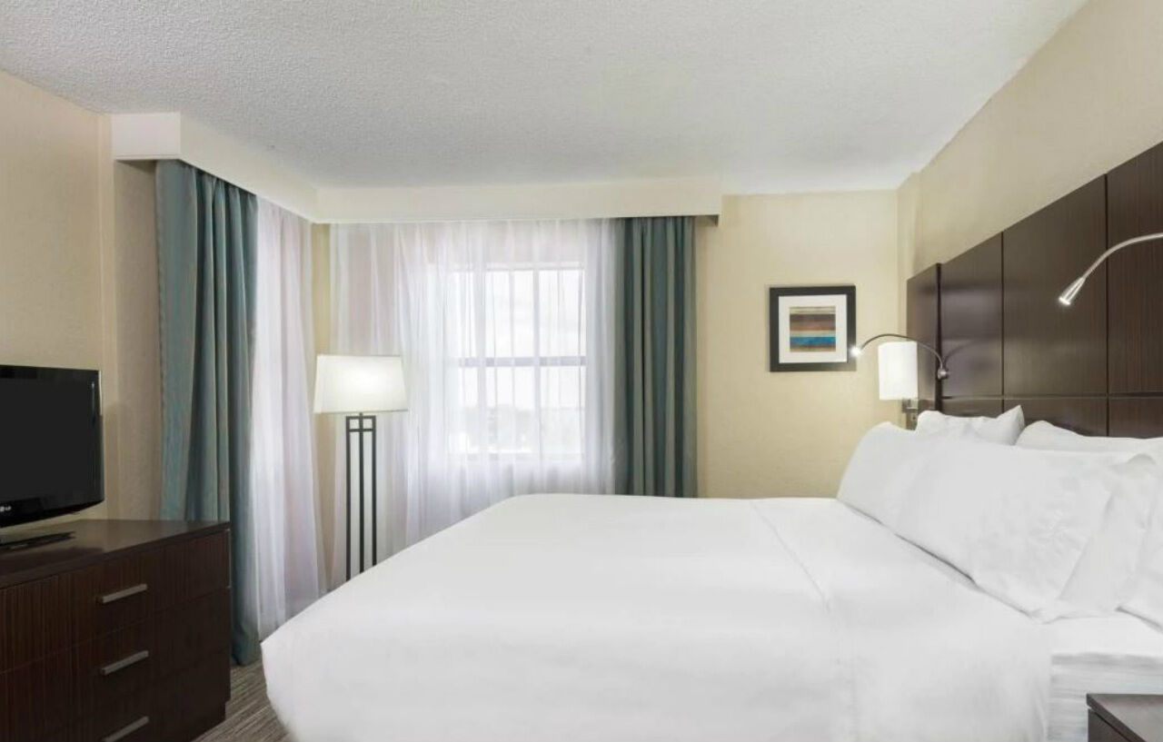 Holiday Inn Express Hotel & Suites Ft. Lauderdale-Plantation By Ihg Экстерьер фото